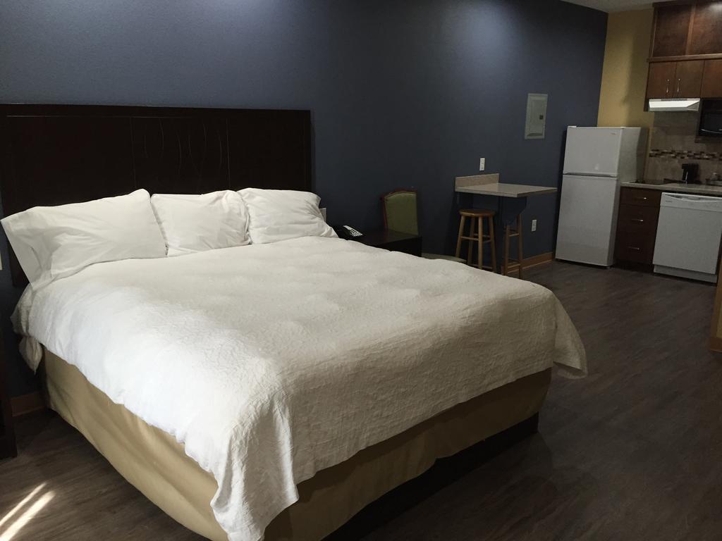 La Bonita Inn & Suites - Crane エクステリア 写真
